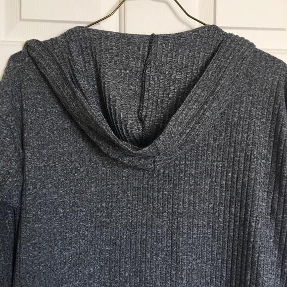 Rouge Collection Long Ribbed Cardigan - Picture 6 of 7